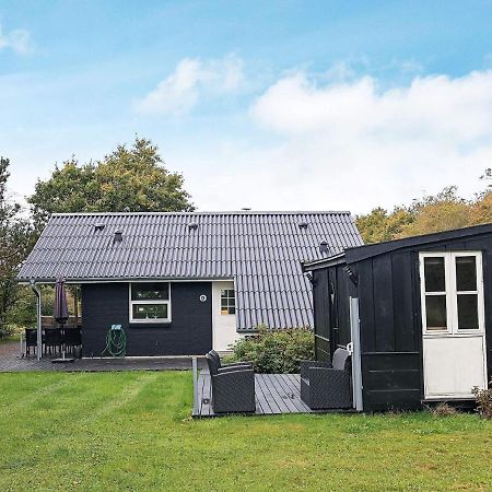 8 Person Holiday Home In Skals Extérieur photo