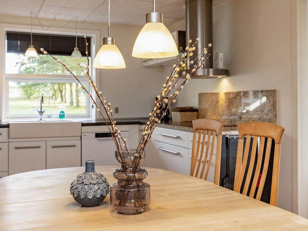 8 Person Holiday Home In Skals Extérieur photo