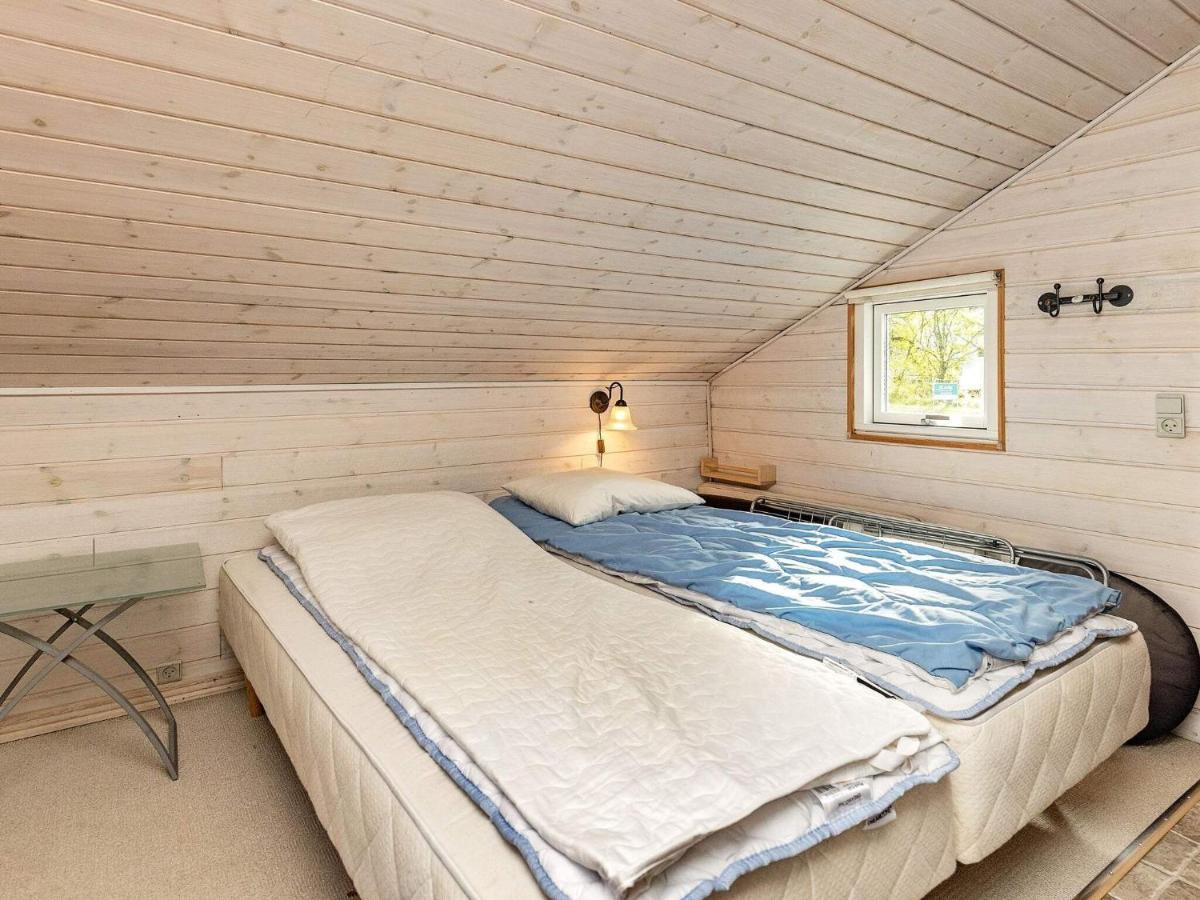 8 Person Holiday Home In Skals Extérieur photo
